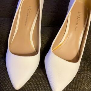 BCBG woman’s white shoes